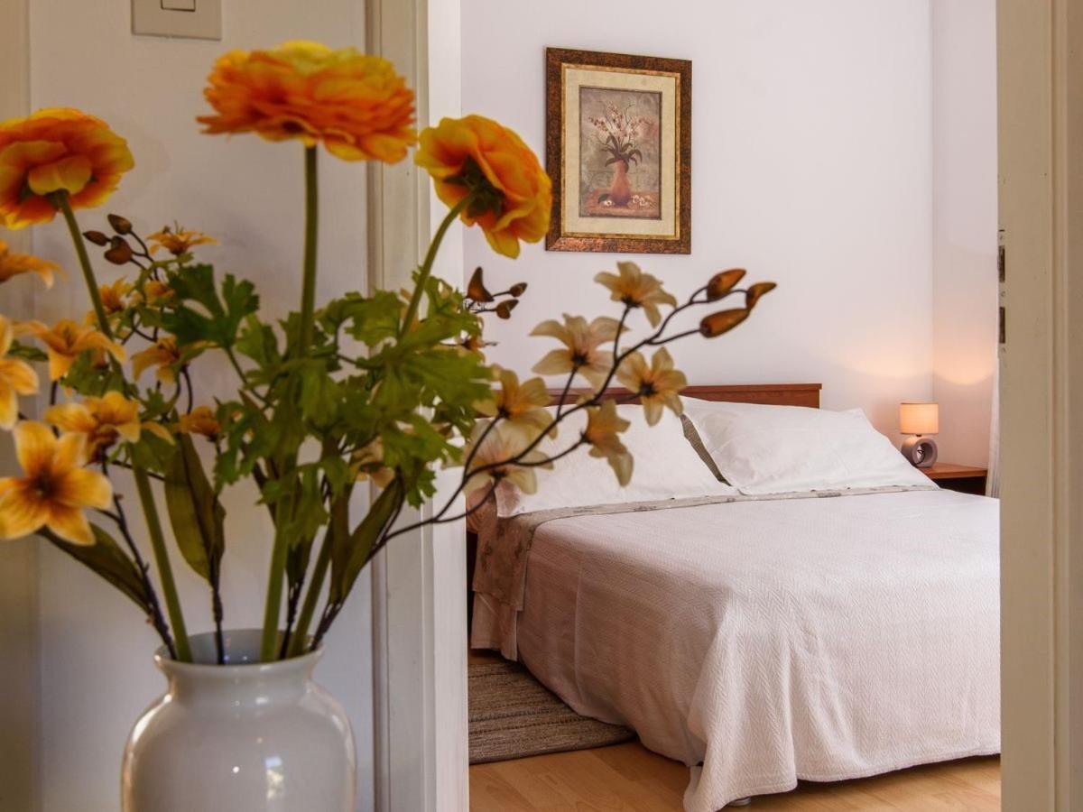 Apartments Beba - Peaceful Location Trogir Exterior photo