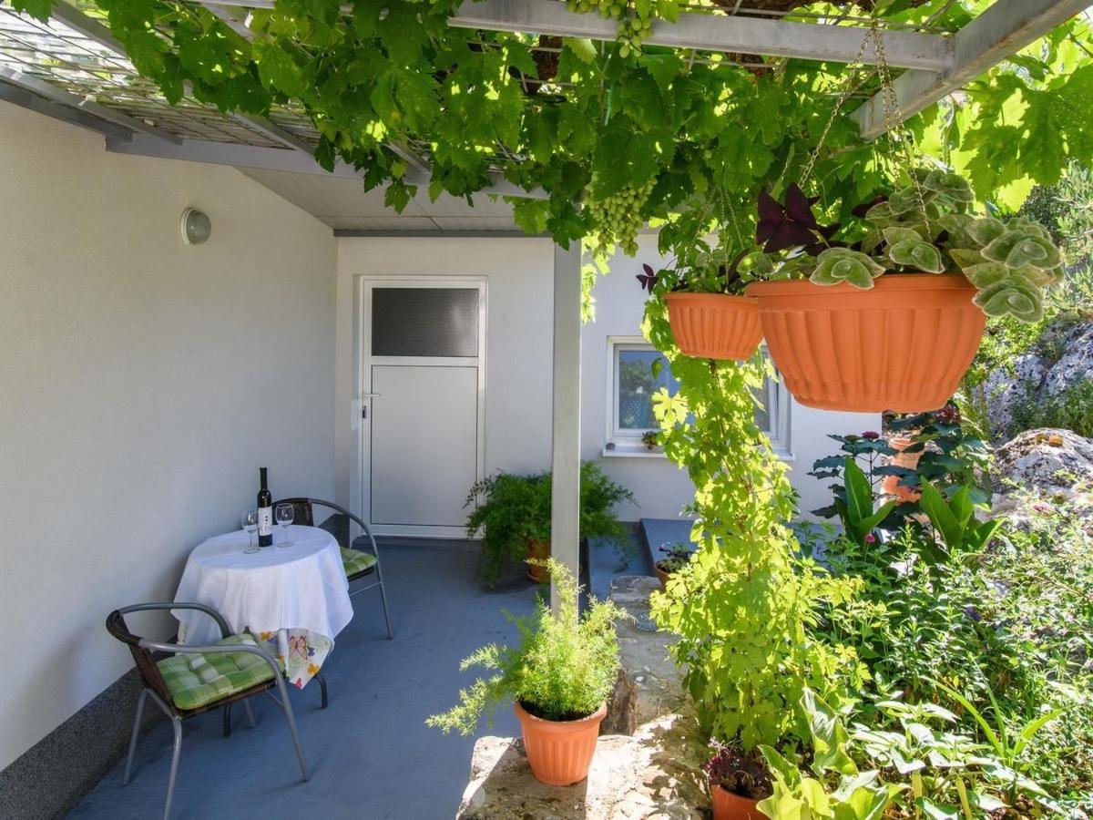 Apartments Beba - Peaceful Location Trogir Exterior photo